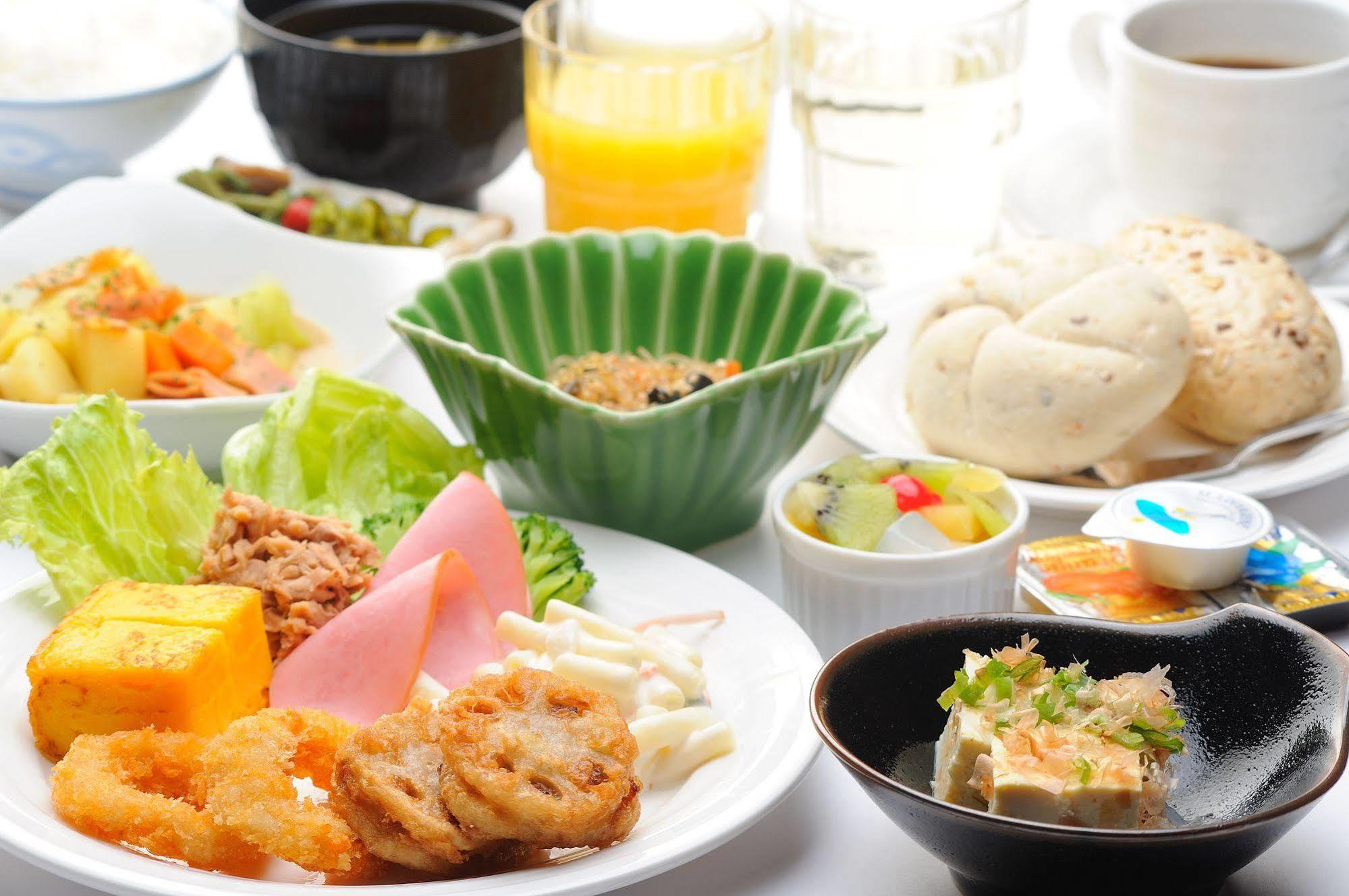 Hotel Route-Inn Court Karuizawa Miyota Екстериор снимка